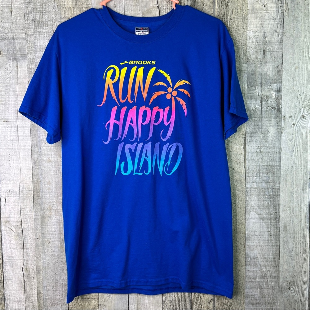 Jerzees Brooks Medium Blue T-Shirt Run Happy Island Crewneck Short Sleeve